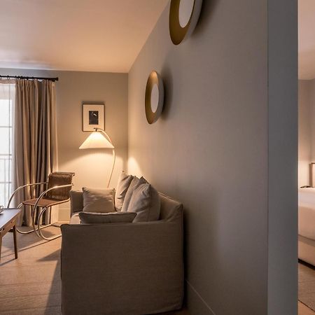 Mercer Residences Sevilla Bagian luar foto