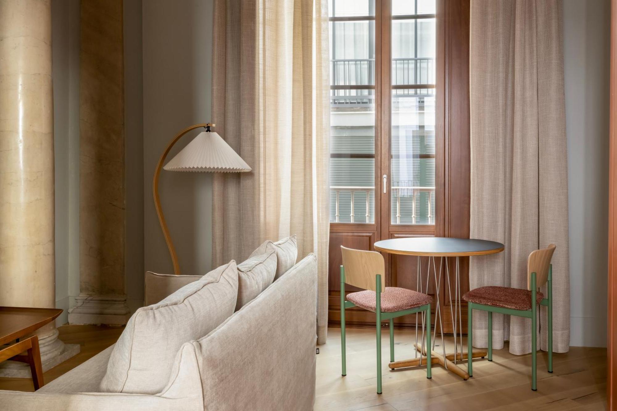 Mercer Residences Sevilla Bagian luar foto